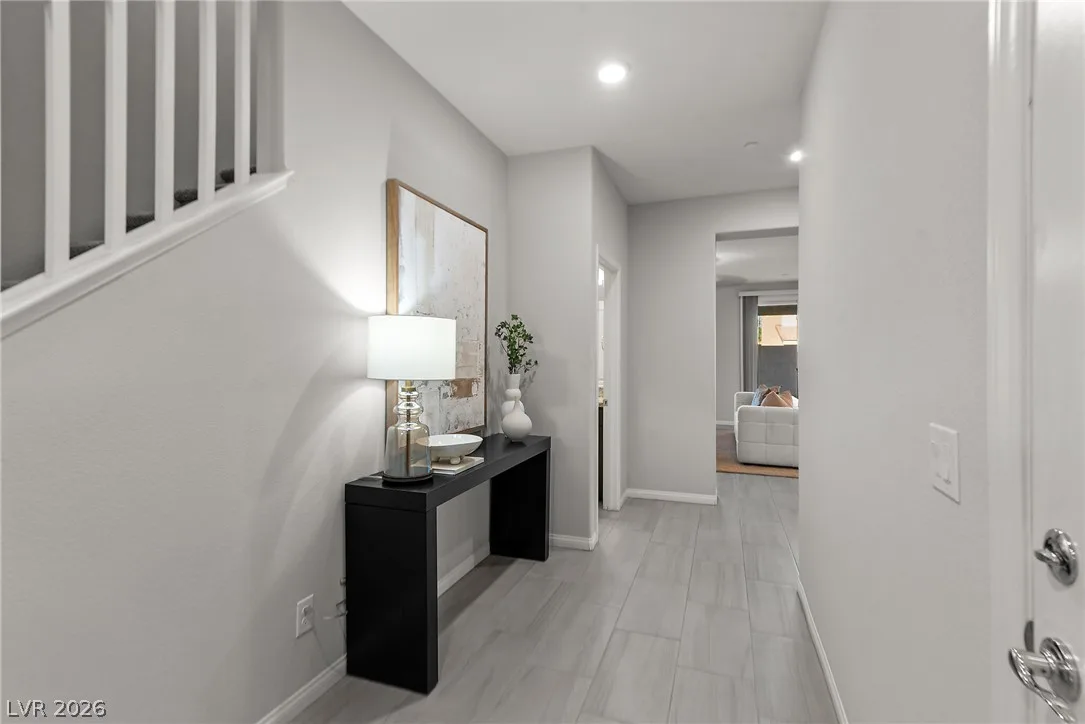 372 Soubrette Court — photo 3