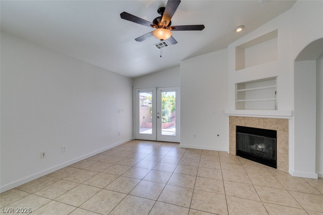 4465 Valley Quail Way — photo 4 of 31