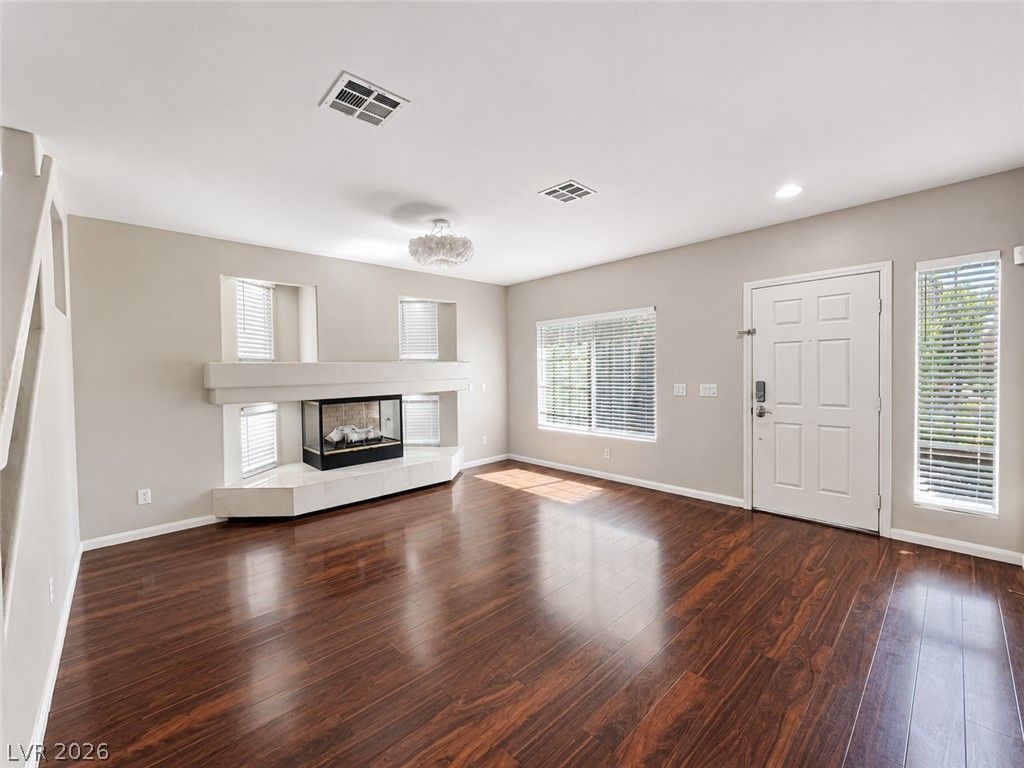 10607 Salmon Leap Street — photo 3