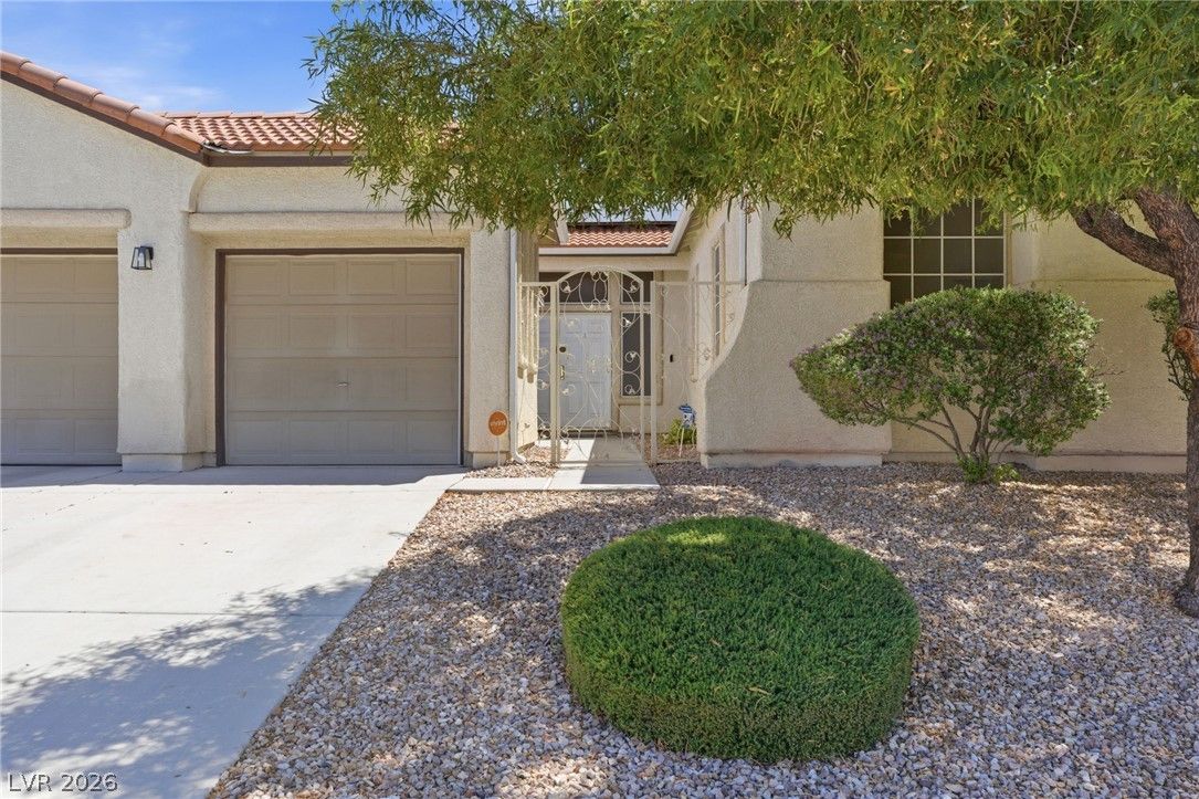 6524 Black Oaks Street — photo 4