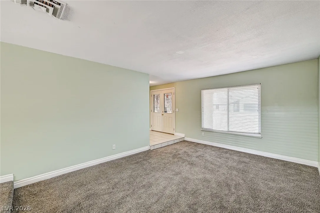 899 Monika Way — photo 4