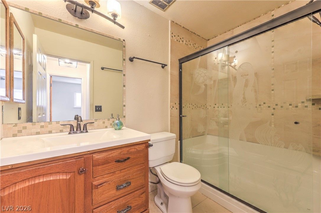 6604 Larchwood Lane — photo 4