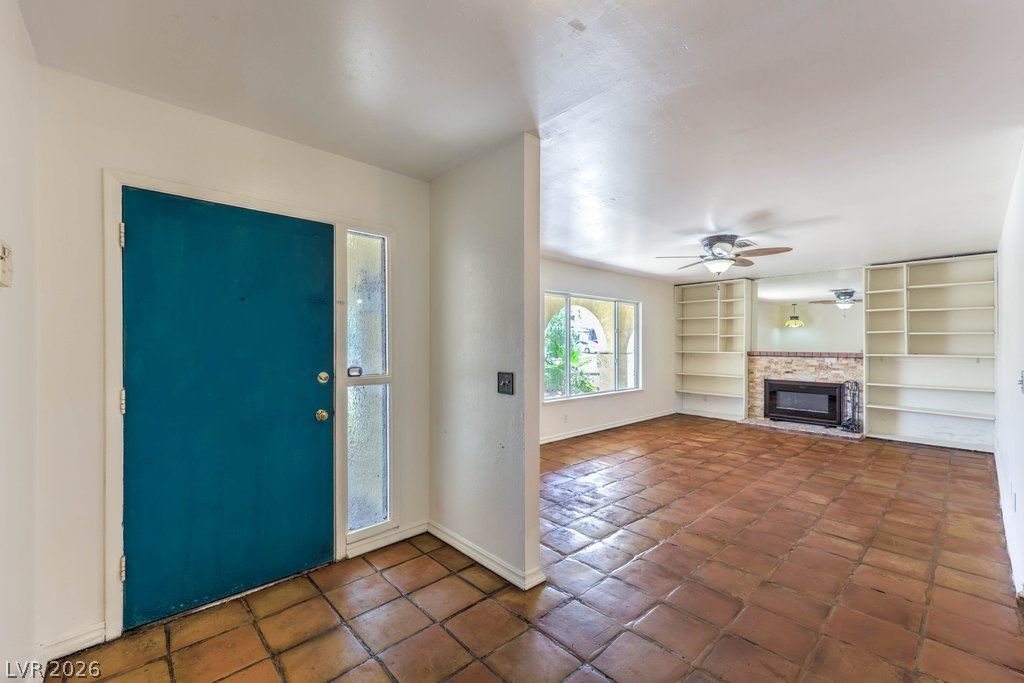 6604 Larchwood Lane — photo 5