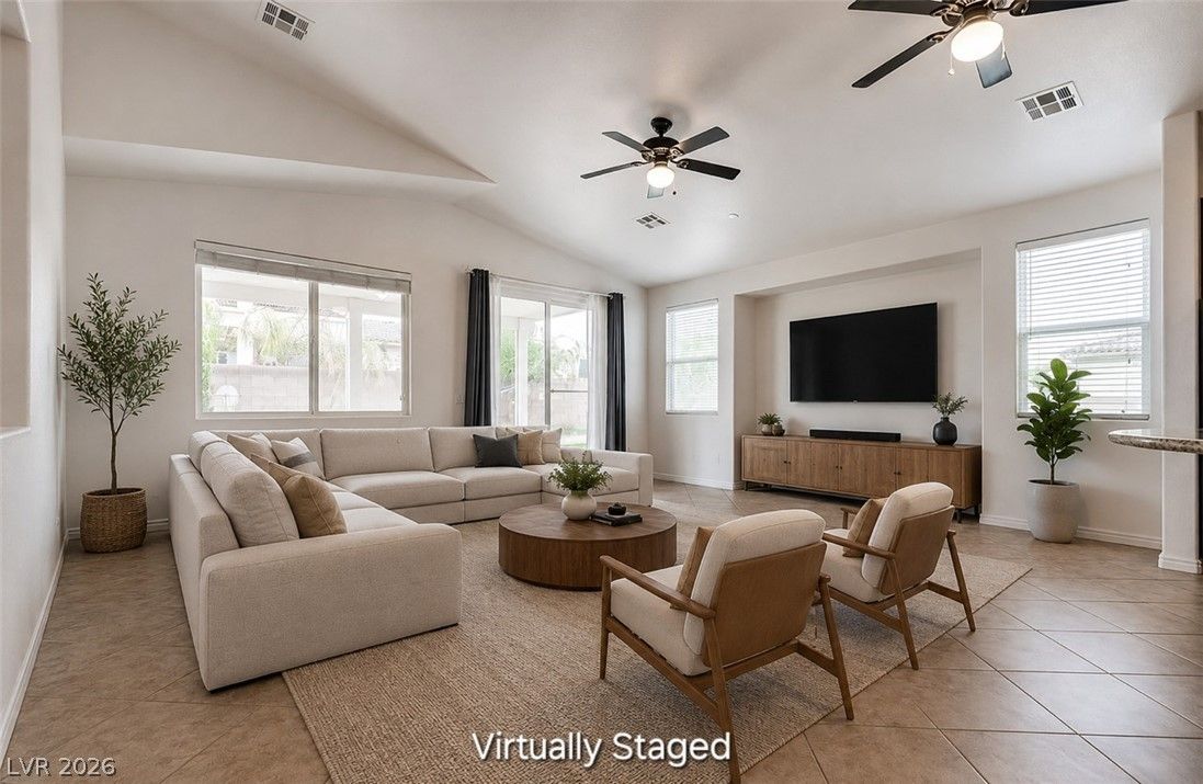 4709 Estate Ranch Street — photo 3