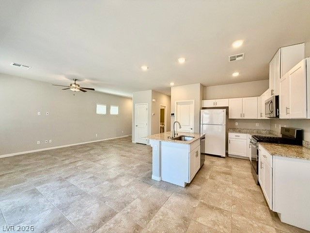 7606 Red Plumeria Avenue — photo 4 of 24