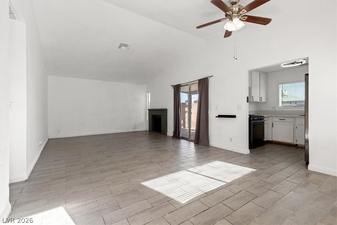 7311 Girard Drive — photo 4