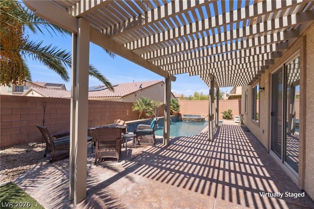 1633 Luna Vista Place — photo 5