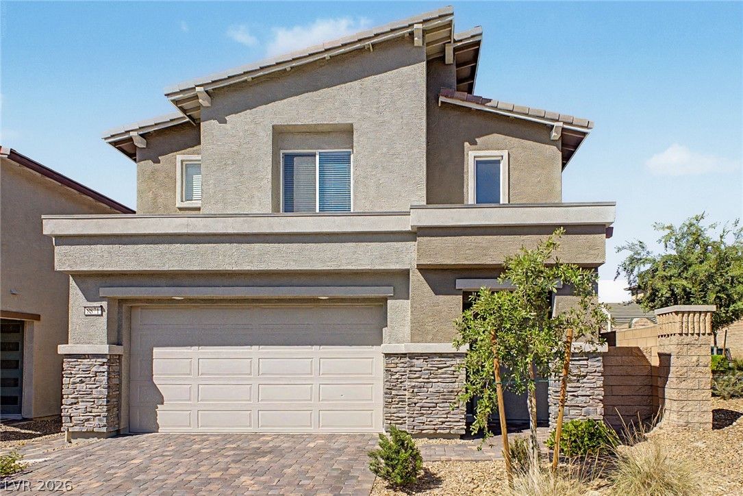 8871 Sasquatch Run Avenue — photo 1