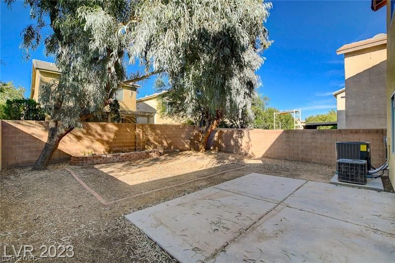 9128 Blue Raven Avenue — photo 3 of 33