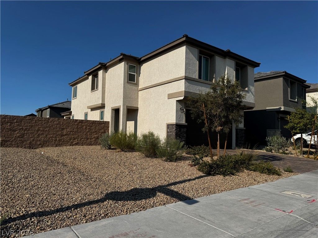 949 Ferodale Avenue — photo 3