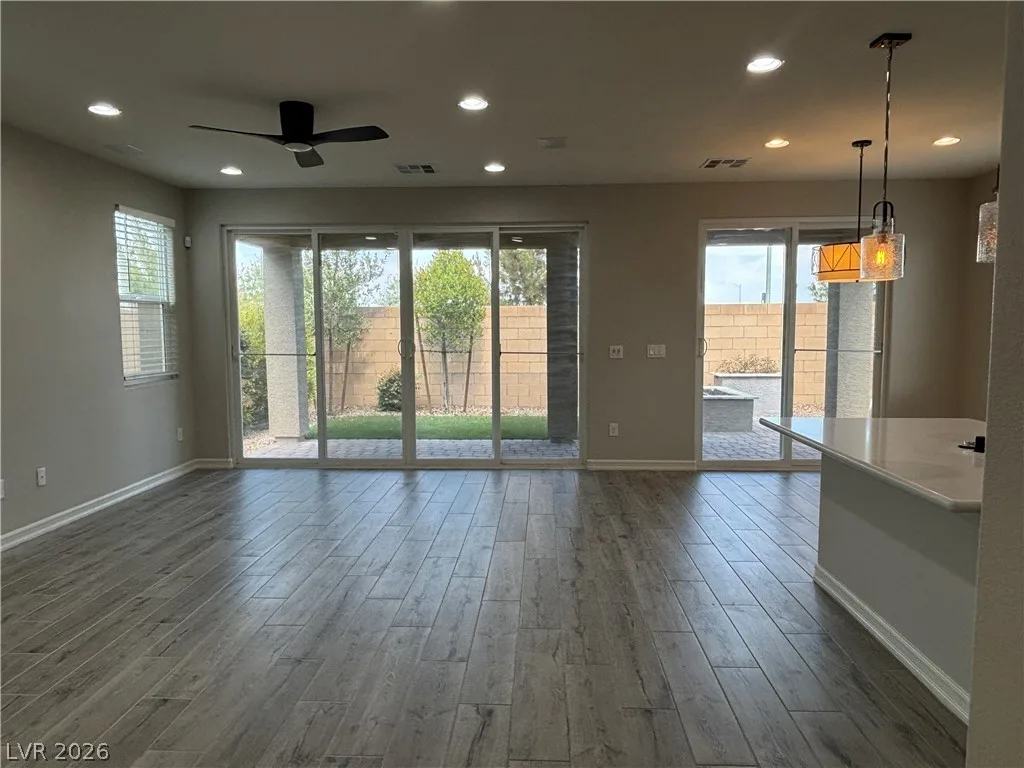 5636 Justin Robert Street — photo 3