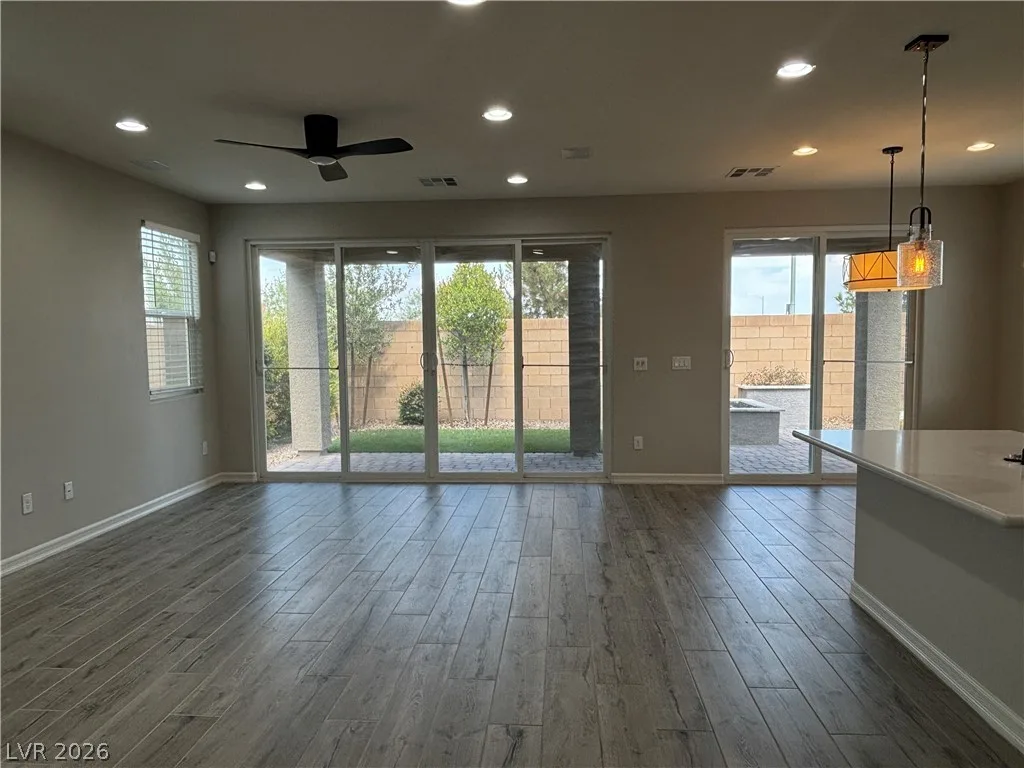 5636 Justin Robert Street — photo 4