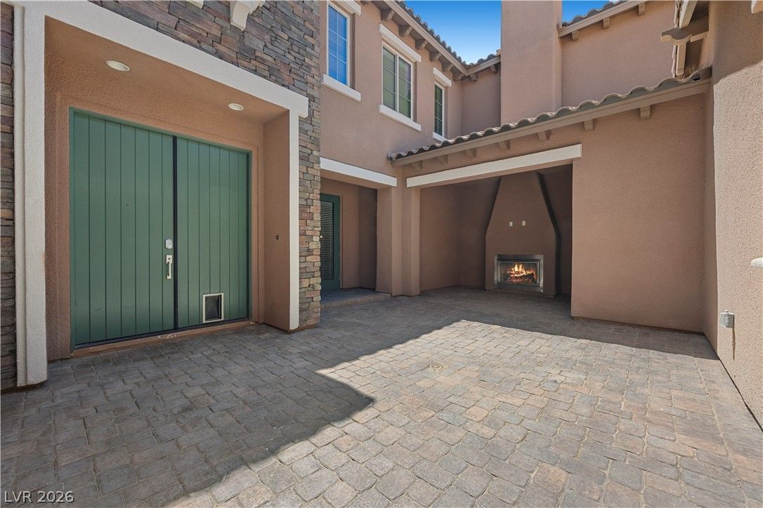 8 Tea Olive Drive — photo 5