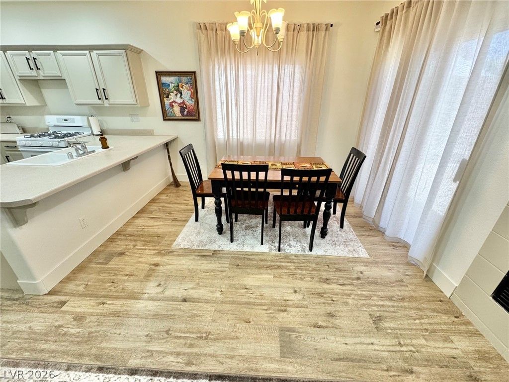 8852 Winter Sky Avenue — photo 4 of 23