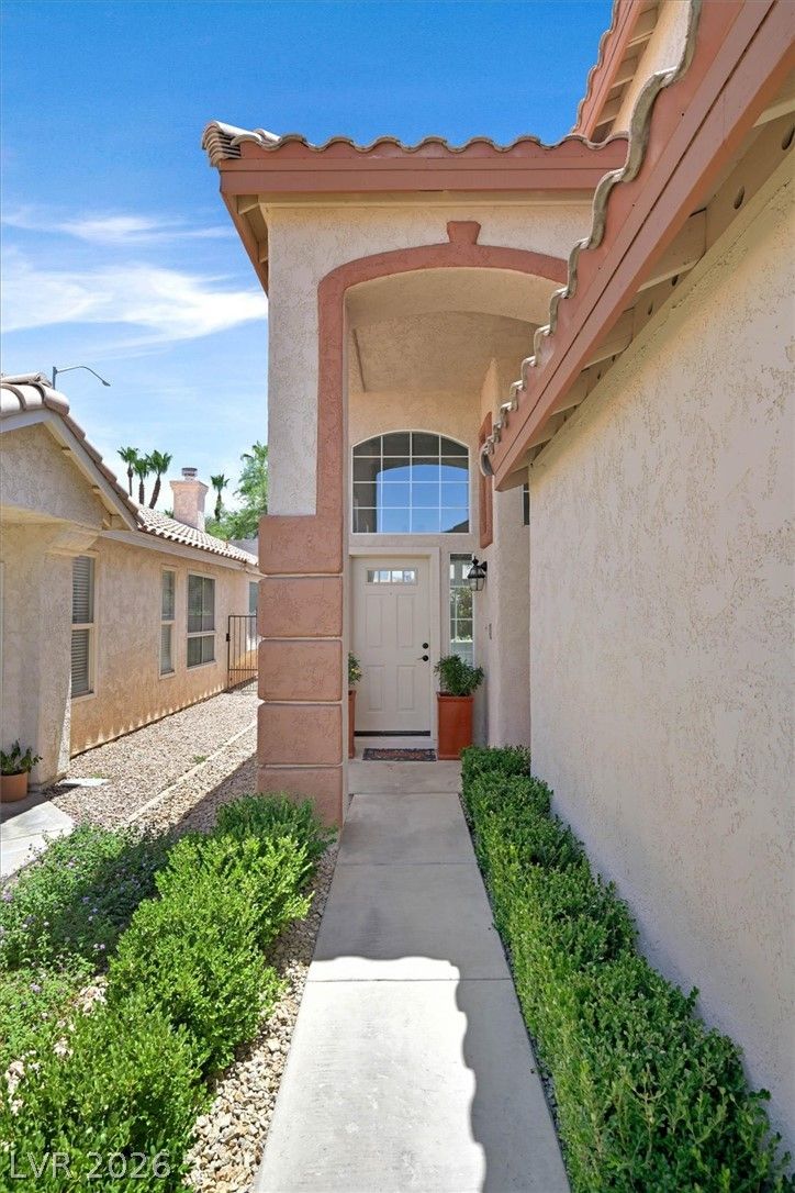 1709 Talon Avenue — photo 2 of 30