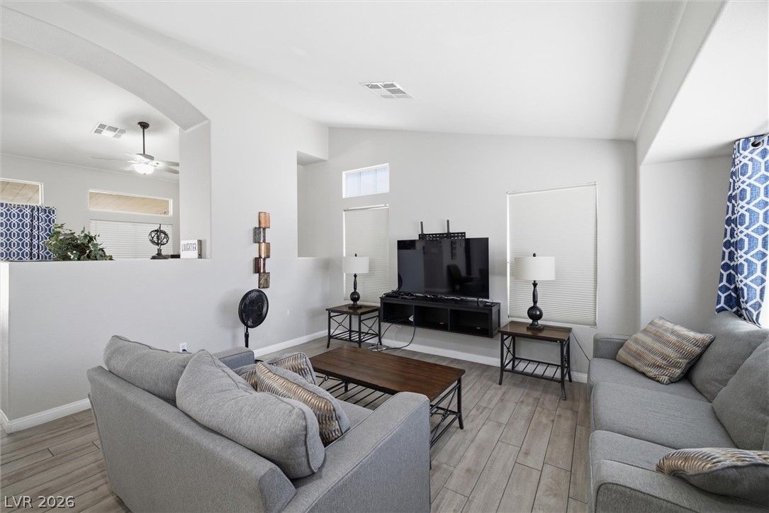 1536 Singing Bird Lane — photo 4 of 30