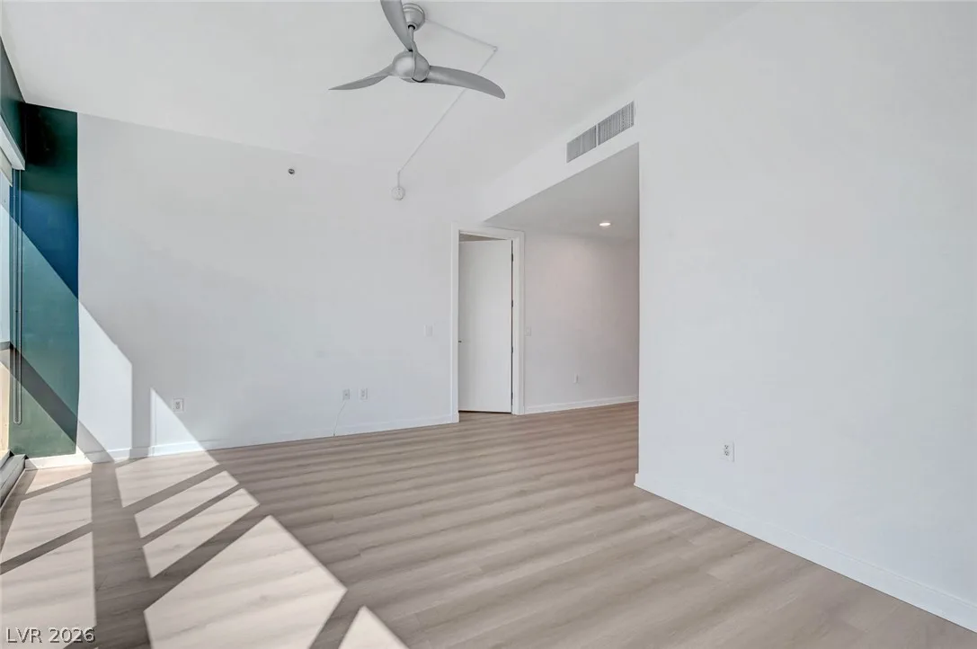 4575 Dean Martin Drive 602 — photo 3