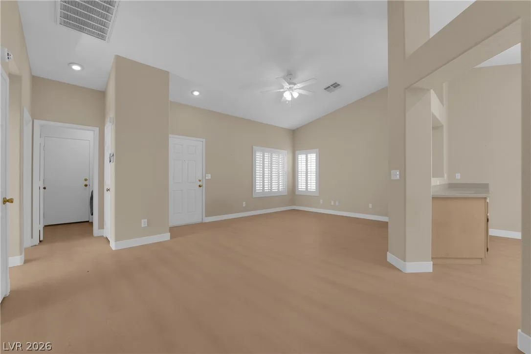 931 Horsethief Ranch Avenue — photo 5 of 29