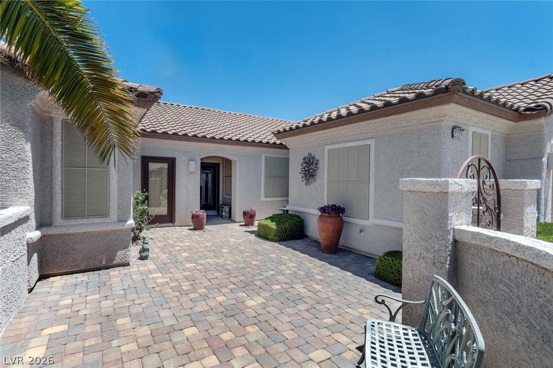 2328 Hardin Ridge Drive Drive — photo 2