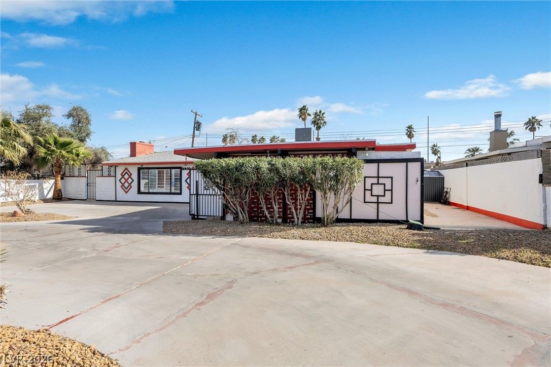 1589 Silver Mesa Way — photo 4