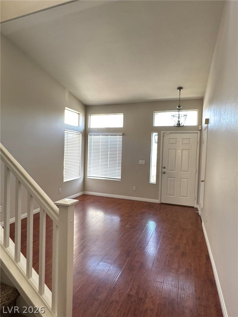 4524 English Lavender Avenue — photo 4 of 34