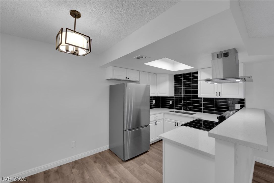 3432 Aristos Avenue B — photo 2 of 29