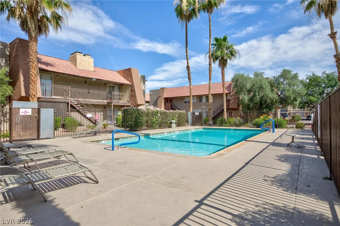 5240 Indian River Drive 272 — photo 3