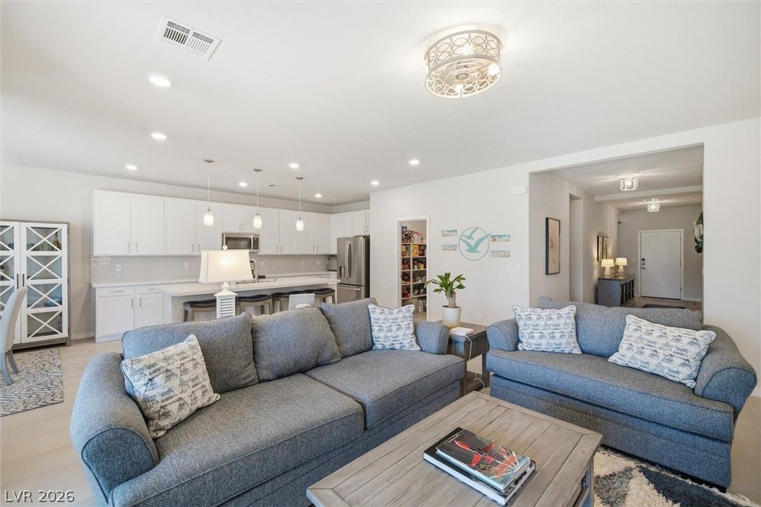 4390 East Cactus Canyon Drive — photo 4