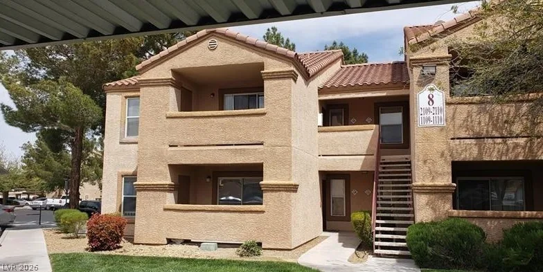 1150 North Buffalo Drive 2109 — photo 2
