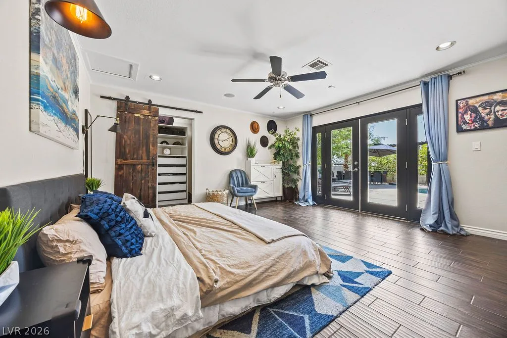 Photo 31