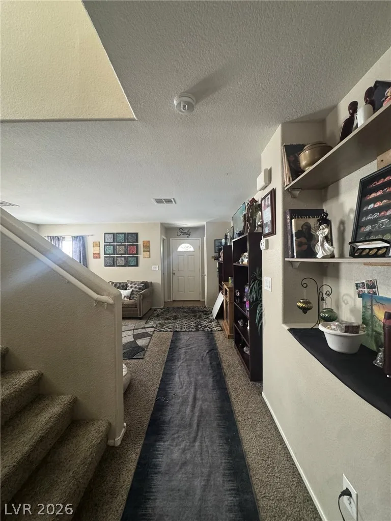 667 Shadwell Street — photo 5 of 17