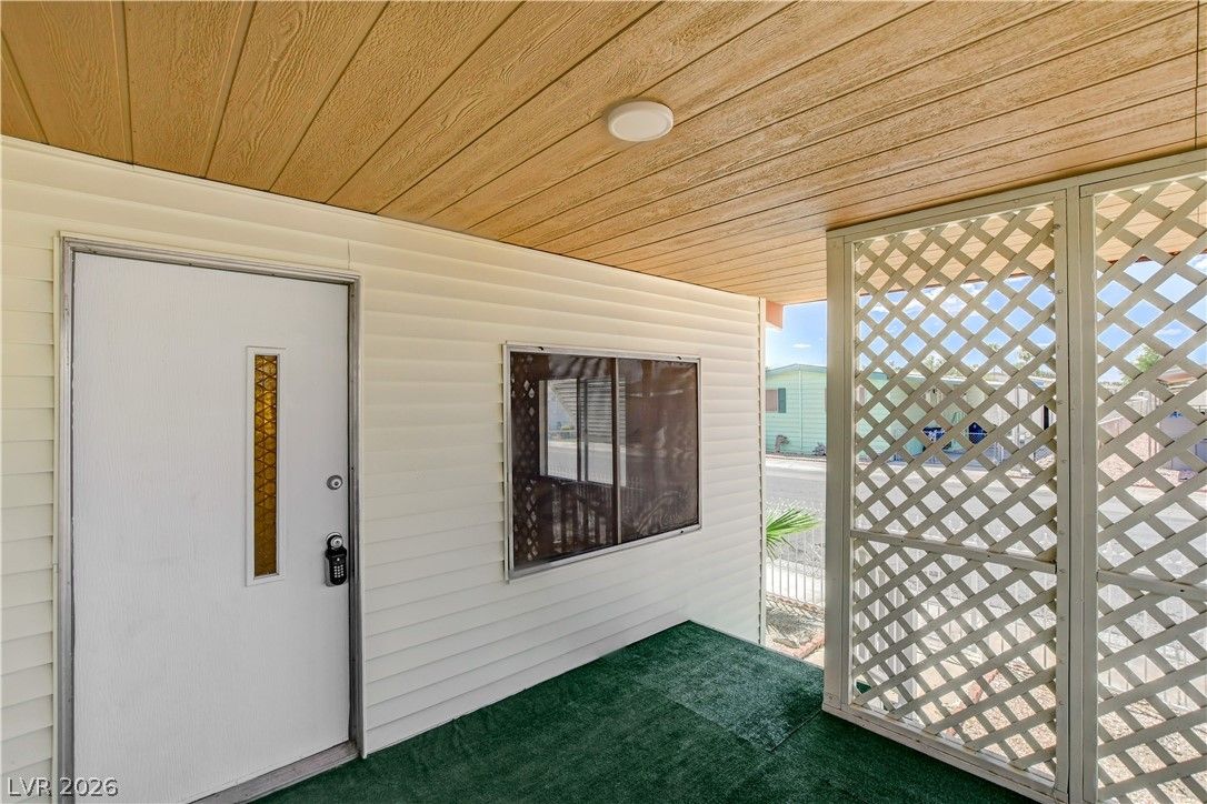 3430 Isle Royale Drive — photo 5