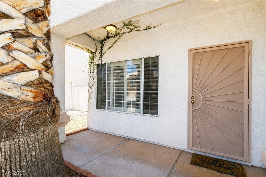 7705 Four Seasons Drive — photo 3
