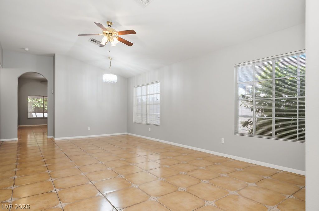 5561 Merriweather Drive — photo 3 of 41