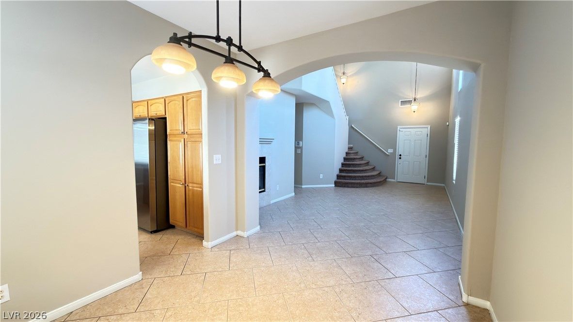 8524 Gold Flash Avenue — photo 3 of 31