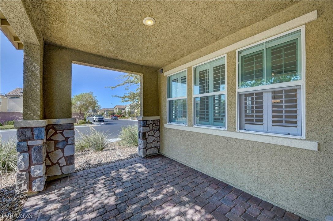2852 Starling Summit Street — photo 3