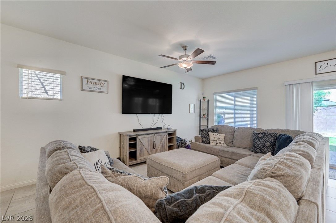 7617 Moore Creek Lane — photo 4