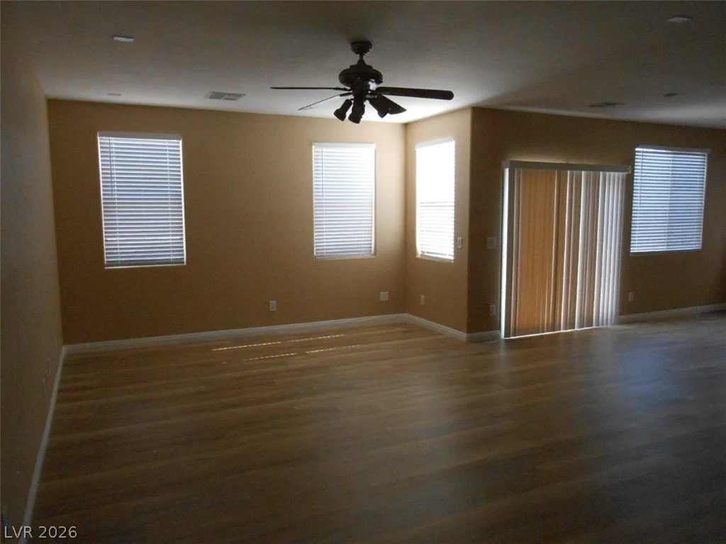 8339 WAYLON — photo 3
