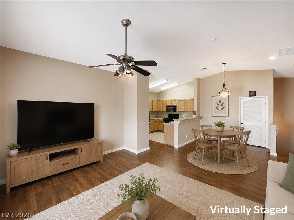 2554 Alias Smith Drive — photo 4 of 22