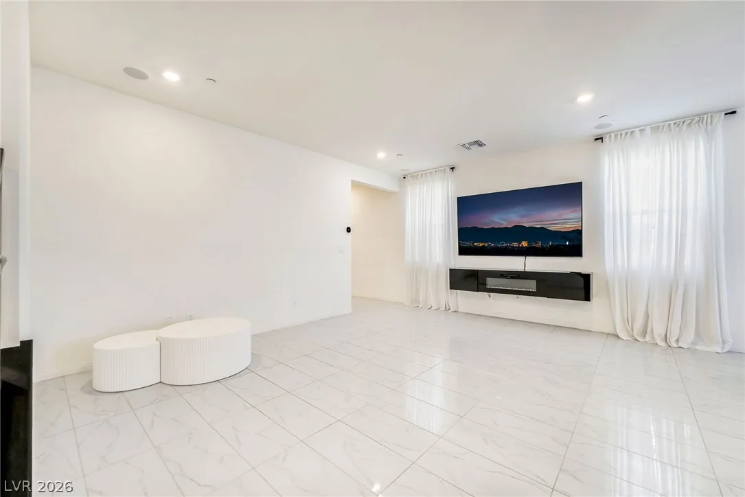 3430 Falciano Street — photo 5