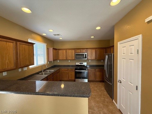 9288 Cabin Cove Avenue — photo 4 of 28