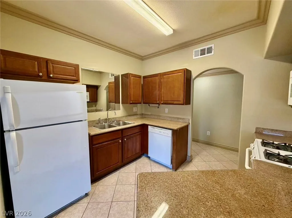 5525 West Flamingo Road 1019 — photo 5