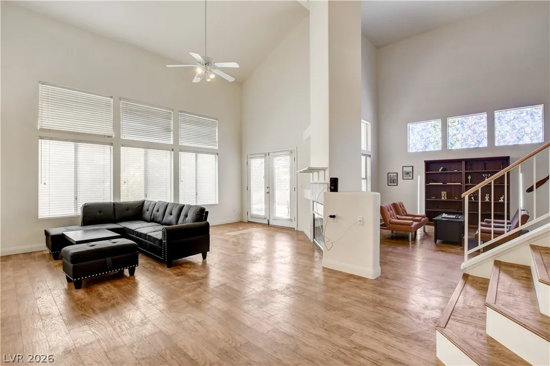 8433 Brookline Court — photo 3