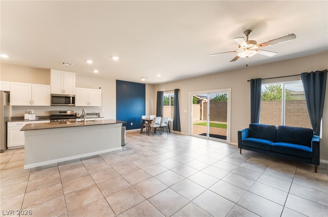 3803 Ramura Avenue — photo 2 of 40