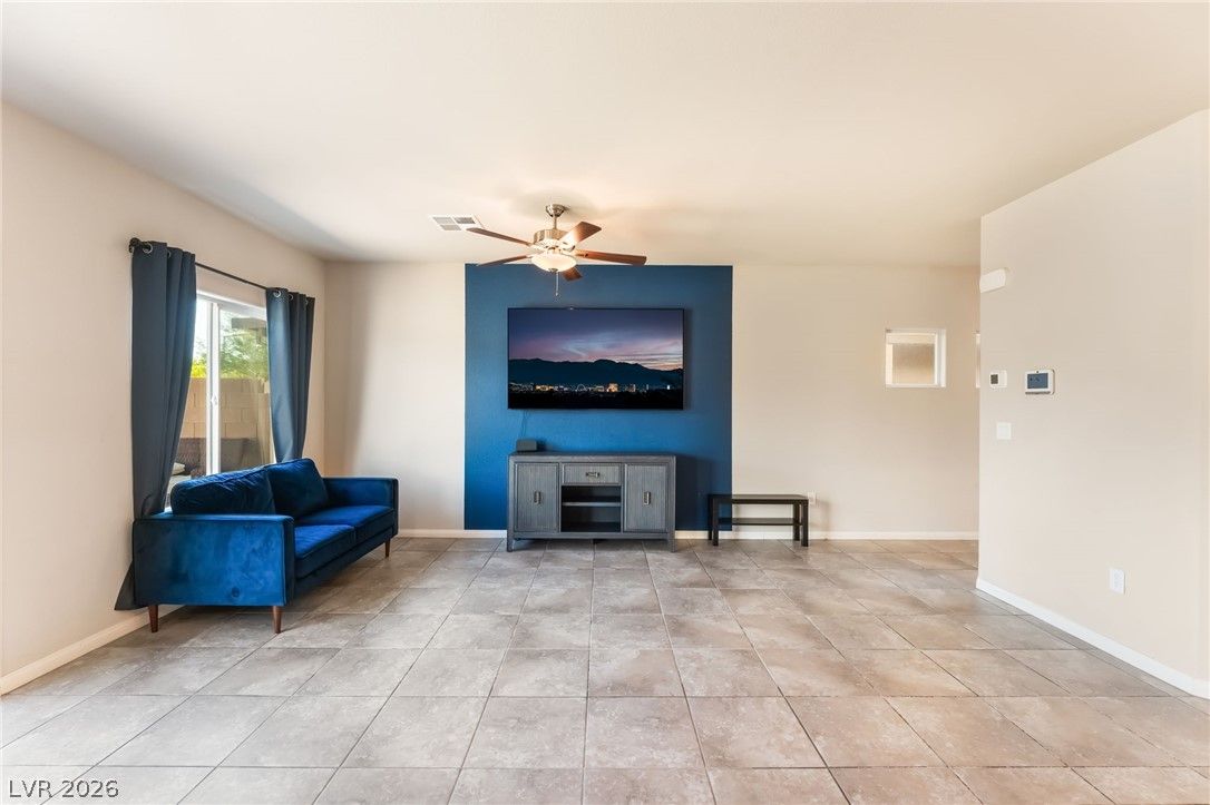 3803 Ramura Avenue — photo 4 of 40