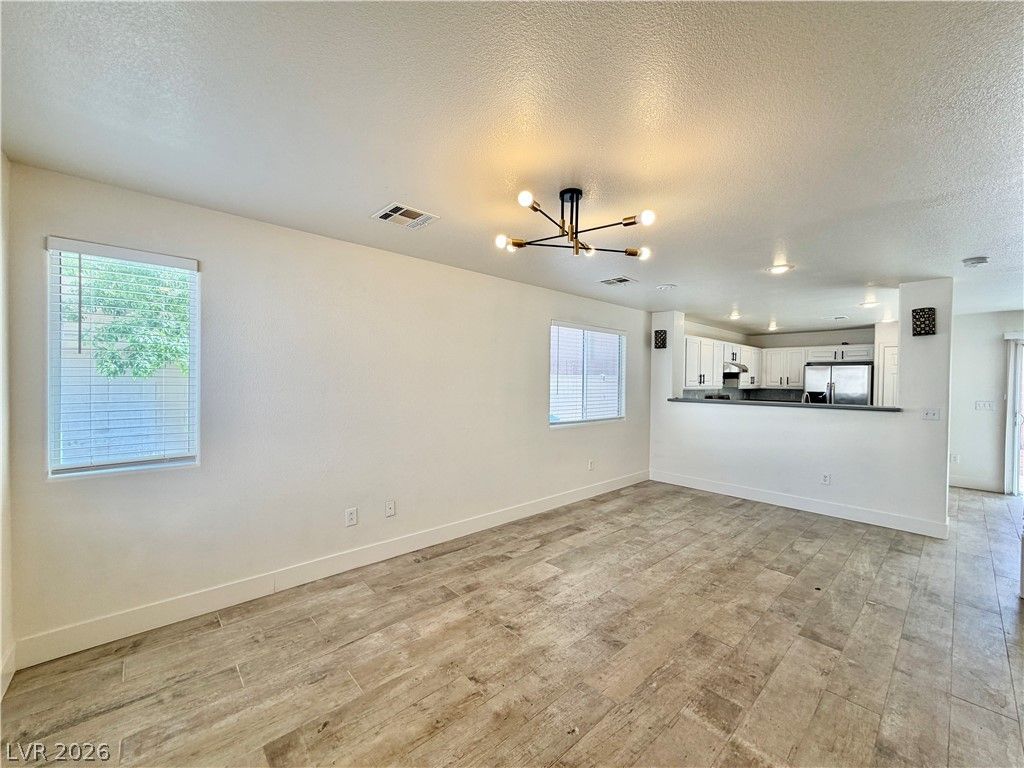 5863 Rose Tiara Drive — photo 2