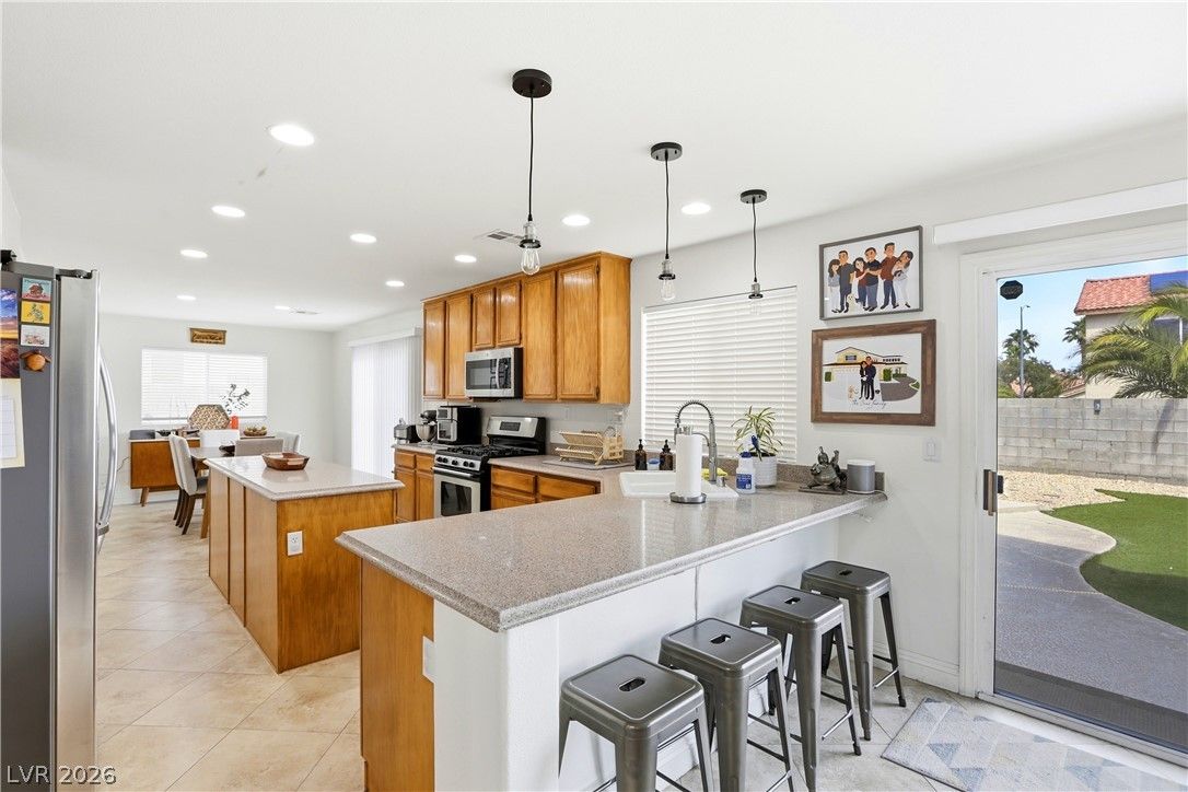 6316 Coyote Valley Court — photo 2