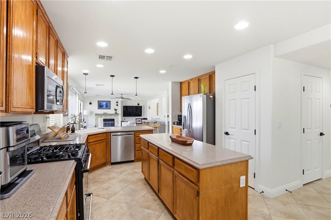 6316 Coyote Valley Court — photo 5