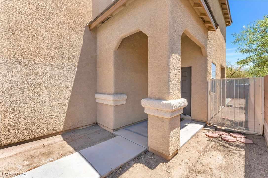 5213 El Castano Avenue — photo 3
