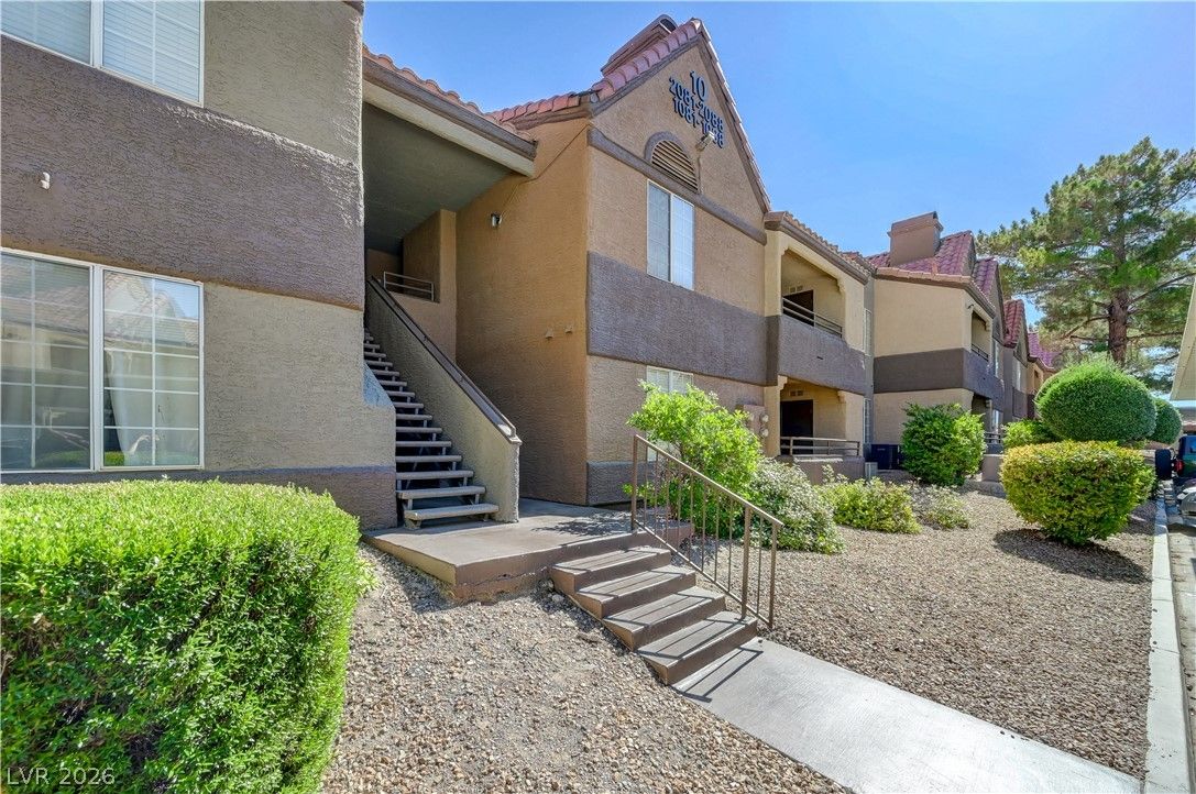 2200 South Fort Apache Road 1081 — photo 3